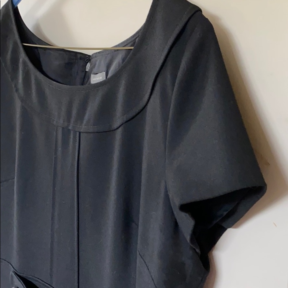 Adorable Ann Taylor black suit dress - Picture 6 of 10